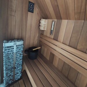 Sauna fińska na wymiar z naturalnego drewna – producent SAUNAR