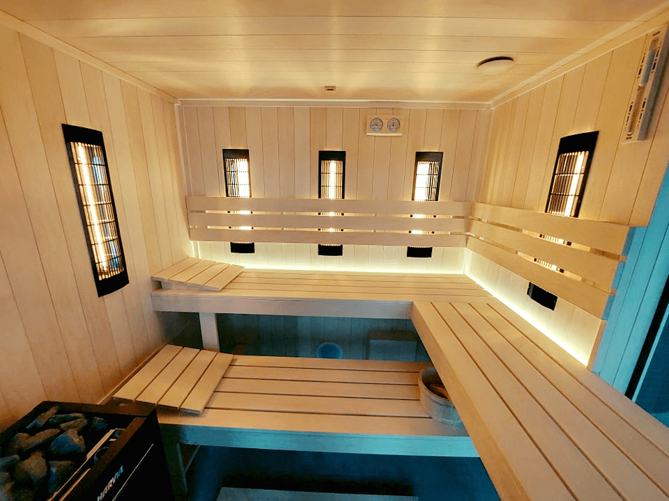 Sauny infrared na wymiar – SAUNAR Sauna infrared na wymiar z panelami podczerwieni wykonana przez producenta SAUNAR